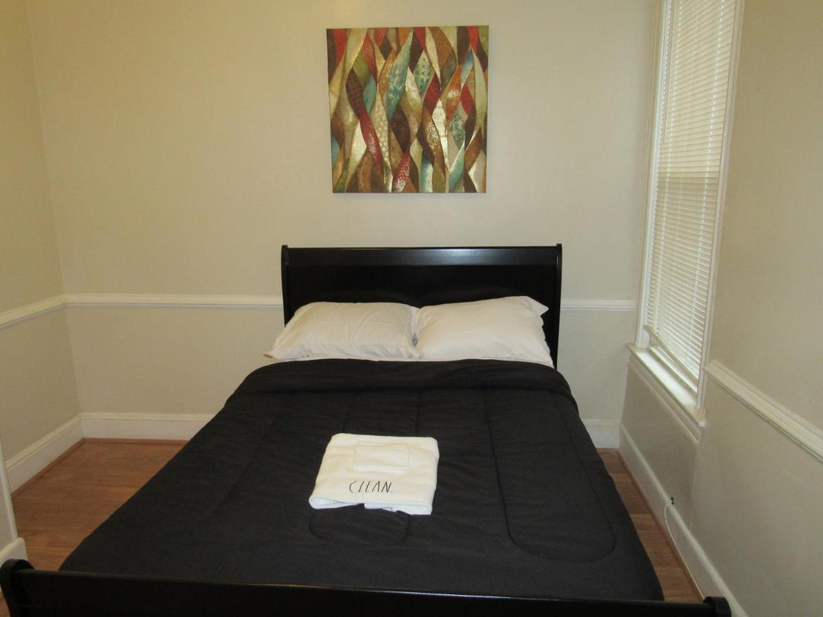 Located In The Noma-Gallaudet Neighborhood Apartment Вашингтон Екстериор снимка
