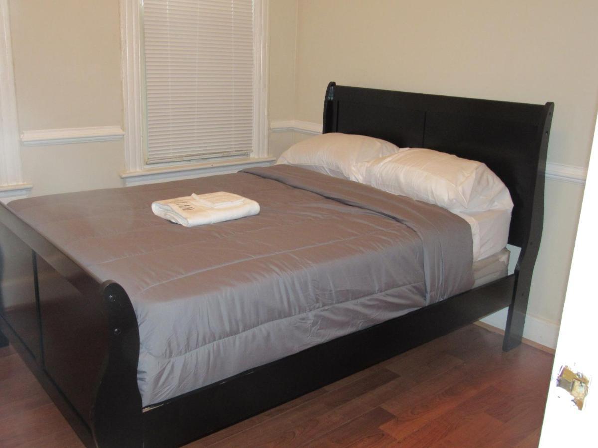 Located In The Noma-Gallaudet Neighborhood Apartment Вашингтон Екстериор снимка