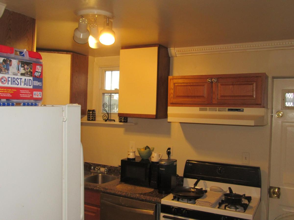 Located In The Noma-Gallaudet Neighborhood Apartment Вашингтон Екстериор снимка